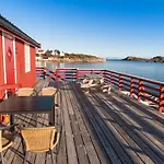 Rorbuer Tatil parkı Henningsvær
