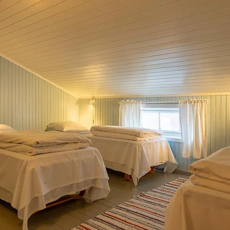 Rorbuer Üdülőpark *