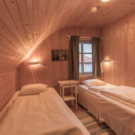 Rorbuer Üdülőpark Henningsvær