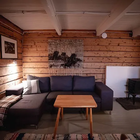 Üdülőpark Rorbuer Henningsvær