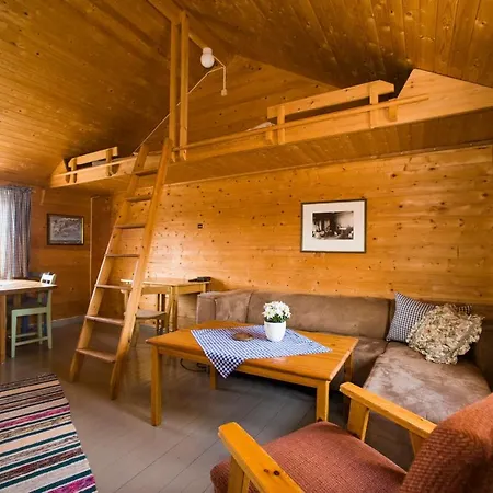 Rorbuer Üdülőpark *