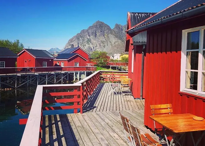 Rorbuer Ferieparker Henningsvær