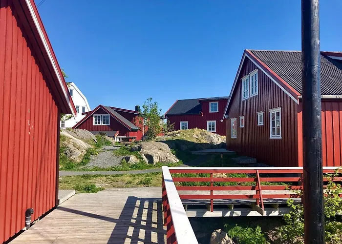 Rorbuer Holiday park Henningsvaer
