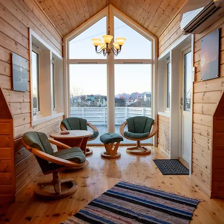 Rorbuer Henningsvaer
