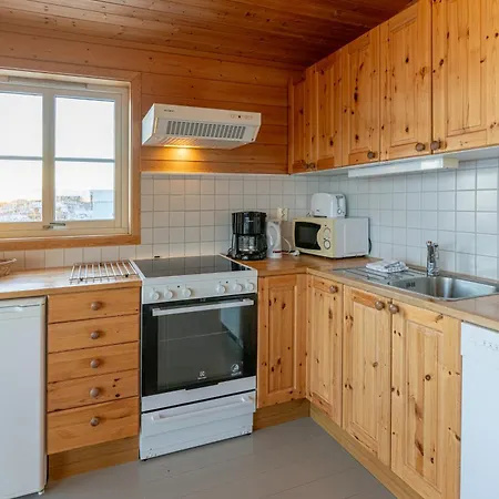 Prázdninový areál Rorbuer Henningsvaer